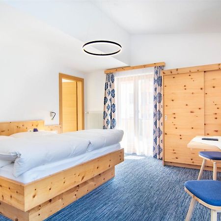 Koecks Bed & Breakfast Galtuer Ngoại thất bức ảnh